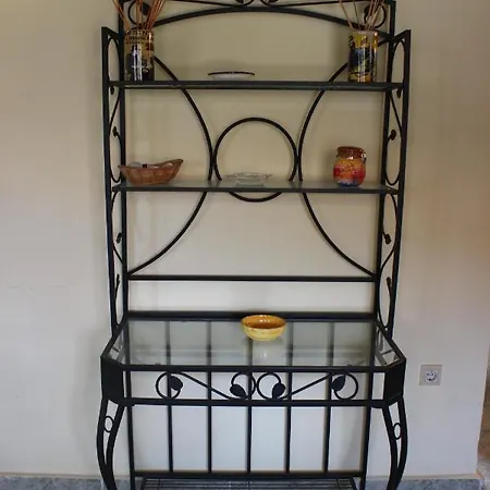 Rustic 1-bed In Parque Holandes *