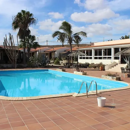 Rustic 1-bed In Parque Holandes Apartment *