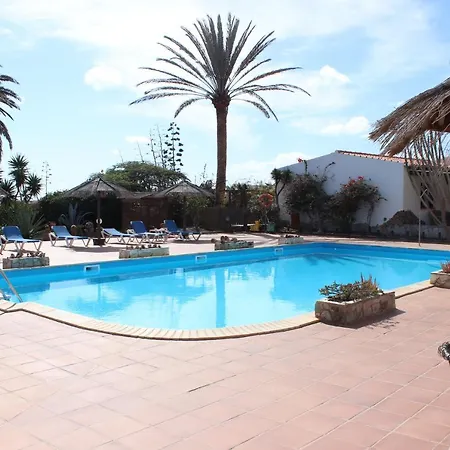 Rustic 1-bed In Parque Holandes Apartment La Oliva
